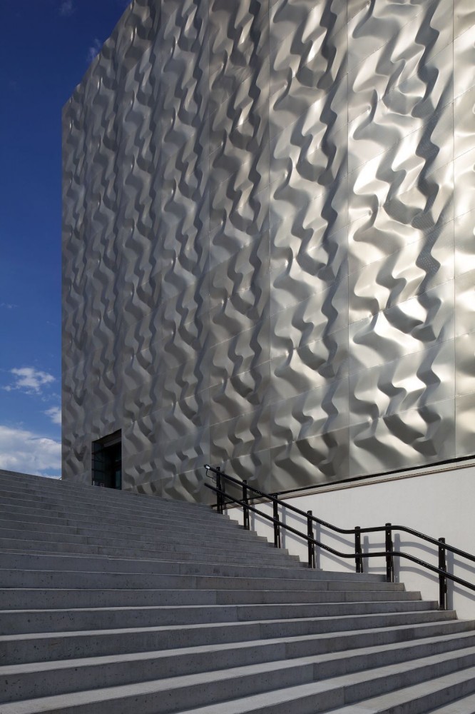 Indoor Rock Climbing / W. Meraner & Lanz + Mutschlechner
