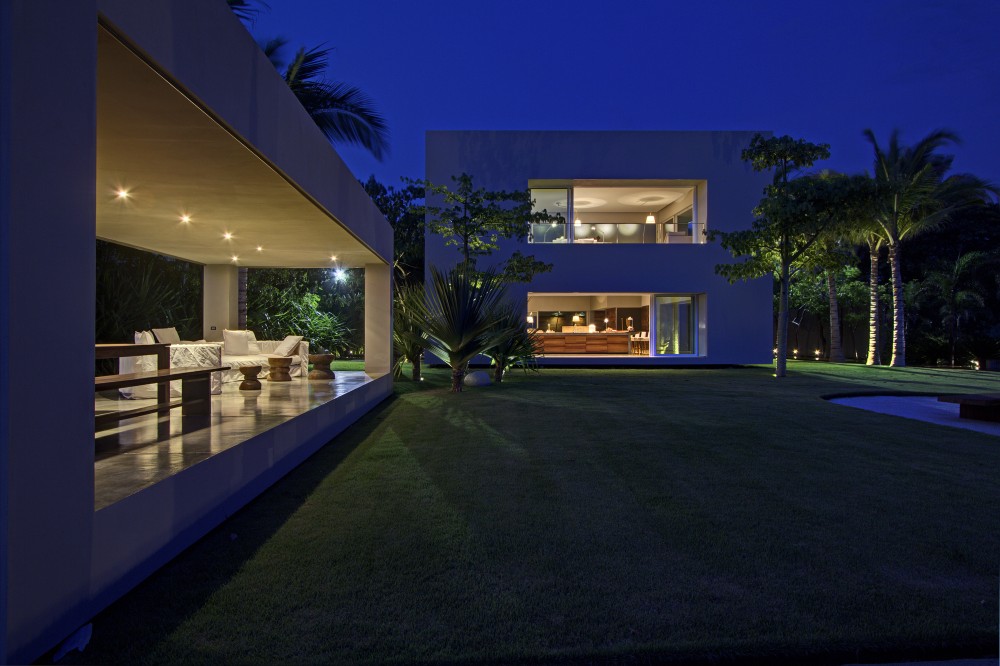 Casa La Punta / Elías Rizo Arquitectos
