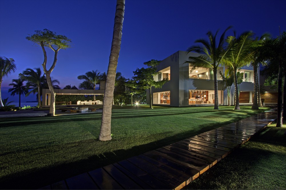 Casa La Punta / Elías Rizo Arquitectos