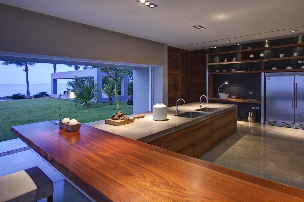Casa La Punta / Elías Rizo Arquitectos