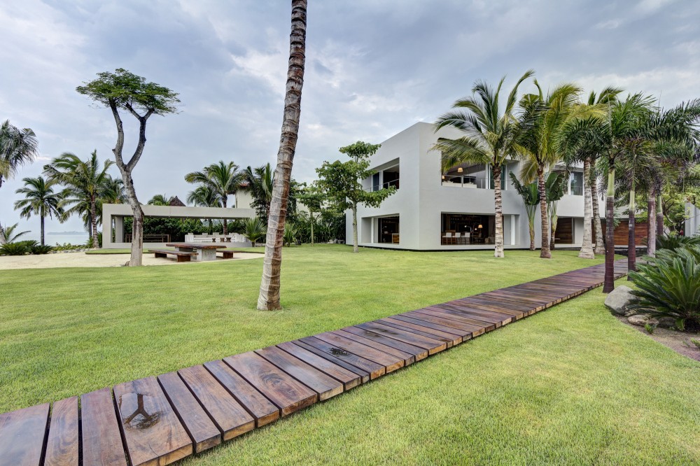 Casa La Punta / Elías Rizo Arquitectos
