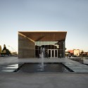 New Theatre in Montalto di Castro / MDU Architetti New Theatre in Montalto di Castro / MDU Architetti © Pietro Savorelli