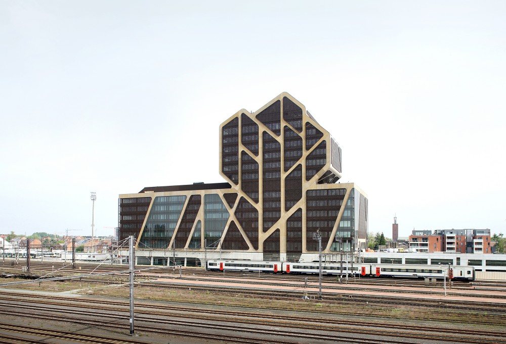 Hasselt Court of Justice / J. Mayer H. Architects + a2o architecten + Lens°Ass architecten