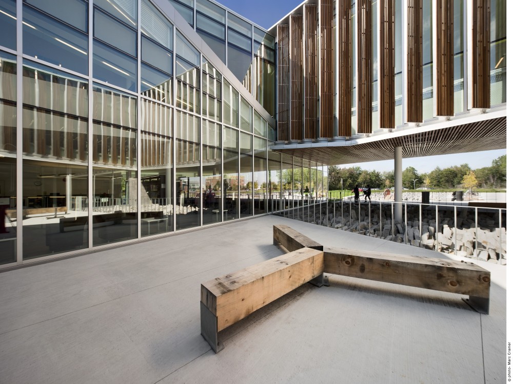 Bibliothèque Raymond-Lévesque / Manon Asselin + Jodoin Lamarre Pratte