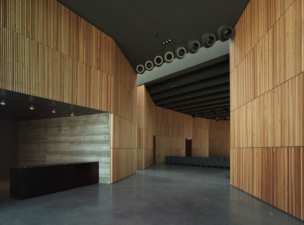 New Theatre in Montalto di Castro / MDU Architetti