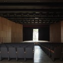 New Theatre in Montalto di Castro / MDU Architetti New Theatre in Montalto di Castro / MDU Architetti © Pietro Savorelli