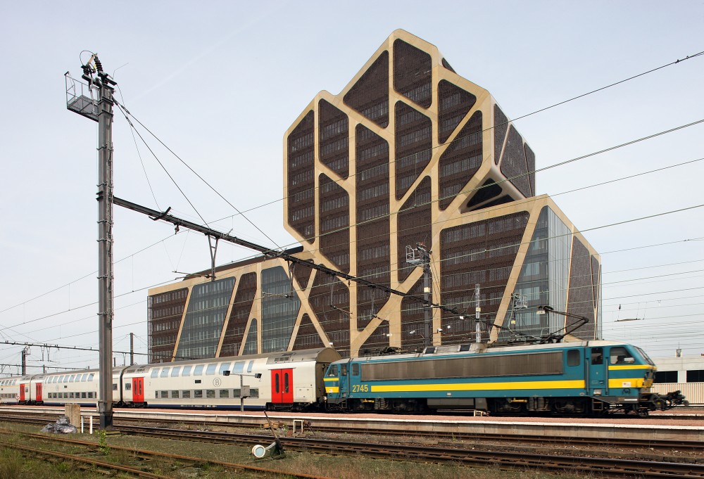 Hasselt Court of Justice / J. Mayer H. Architects + a2o architecten + Lens°Ass architecten