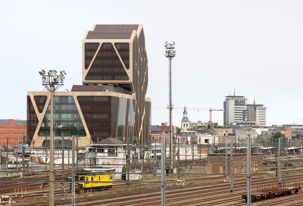 Hasselt Court of Justice / J. Mayer H. Architects + a2o architecten + Lens°Ass architecten
