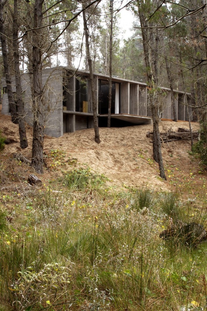Concrete House / BAK Architects