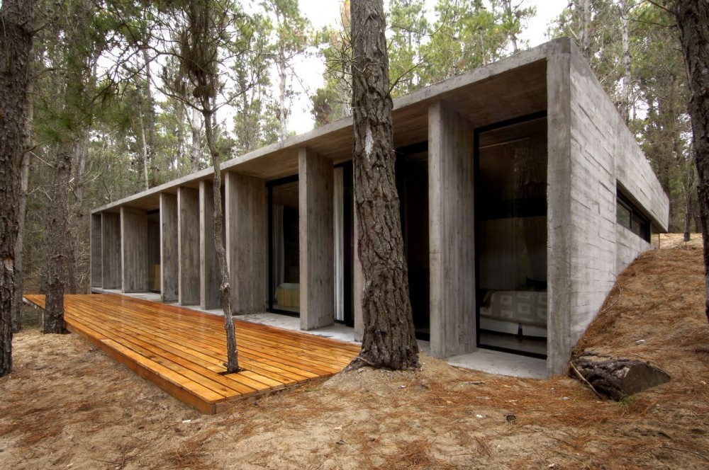 Concrete House / BAK Architects