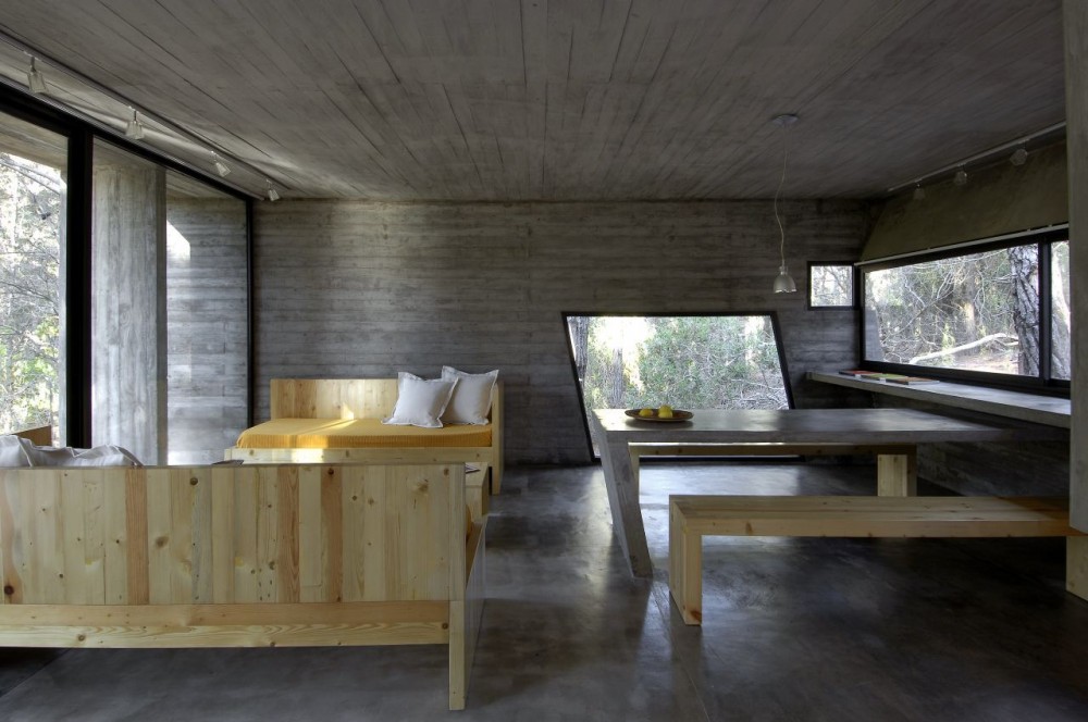 Concrete House / BAK Architects
