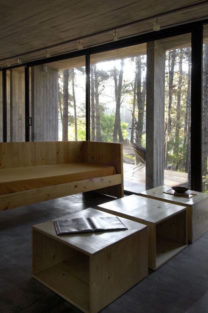 Concrete House / BAK Architects