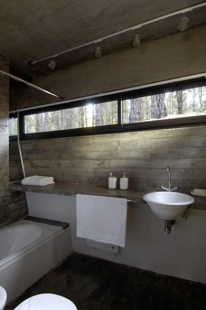 Concrete House / BAK Architects