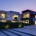 F3 Farmhouse / DADA & Partners F3 Farmhouse / DADA & Partners © Ranjan Sharma / Lightzone India