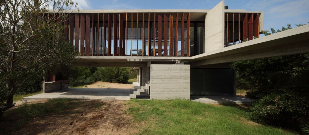 Costa Esmeralda House / BAK Architects