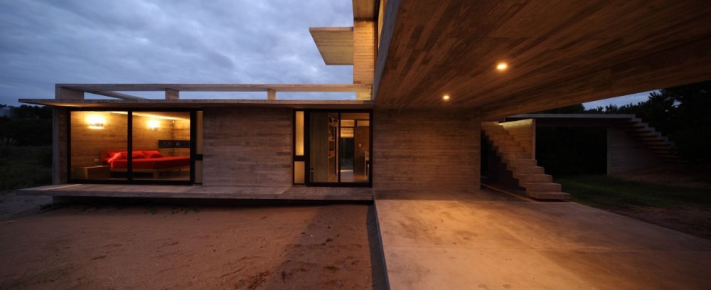 Costa Esmeralda House / BAK Architects