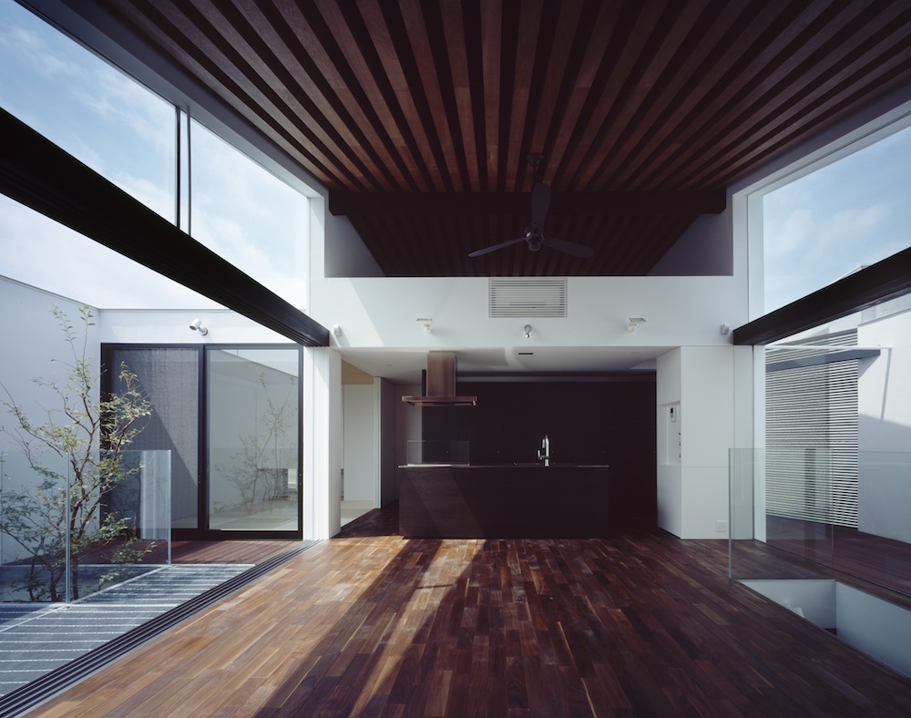 Dent / APOLLO Architects & Associates