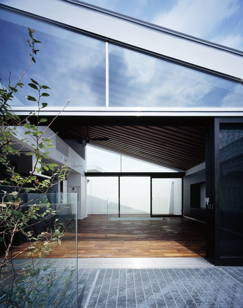 Dent / APOLLO Architects & Associates