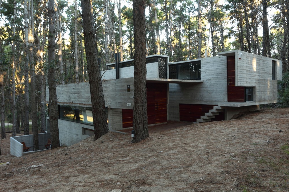 Levels House / BAK Architects