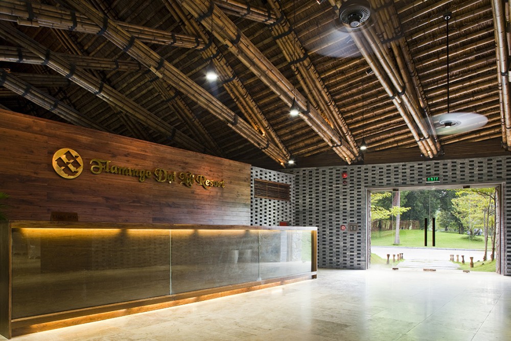 Dai Lai Conference Hall / Vo Trong Nghia Architects