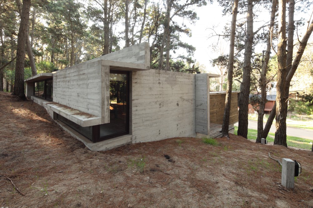 BB House / BAK Architects