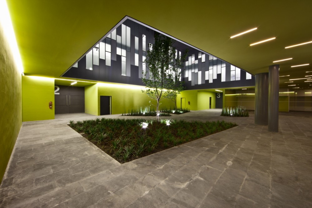 TV Azteca Film & TV Sets Campus / at103