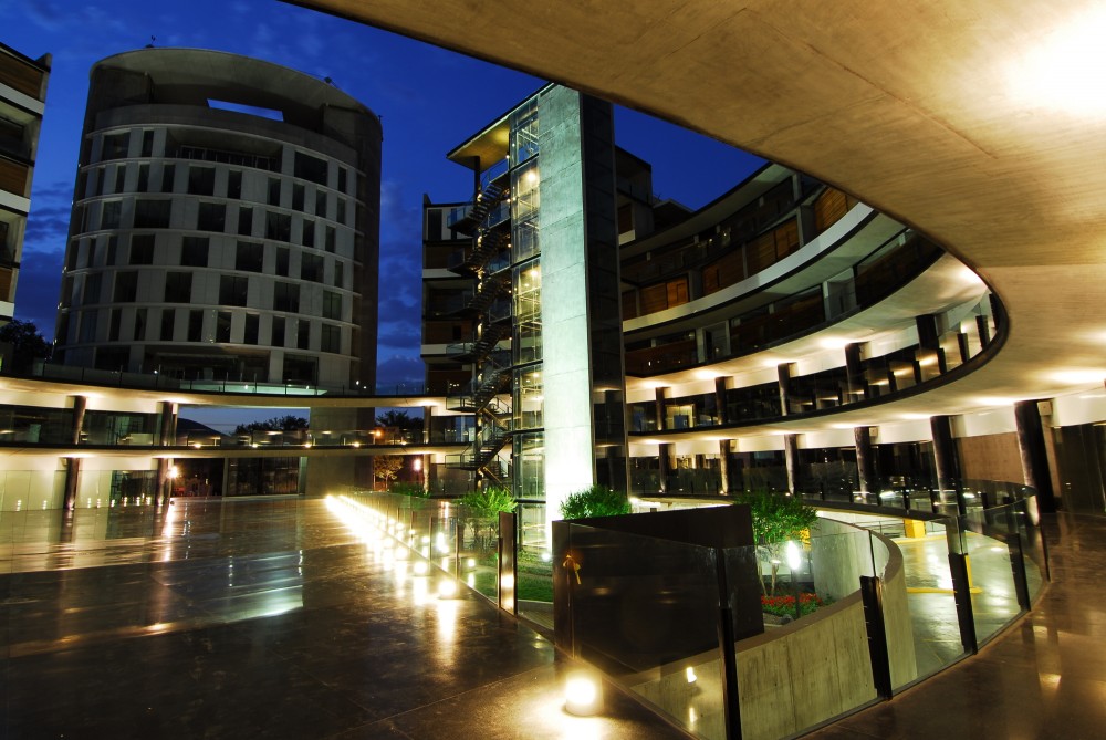 O Dos Vasconcelos – Hotel Habita Monterrey / Landa Arquitectos