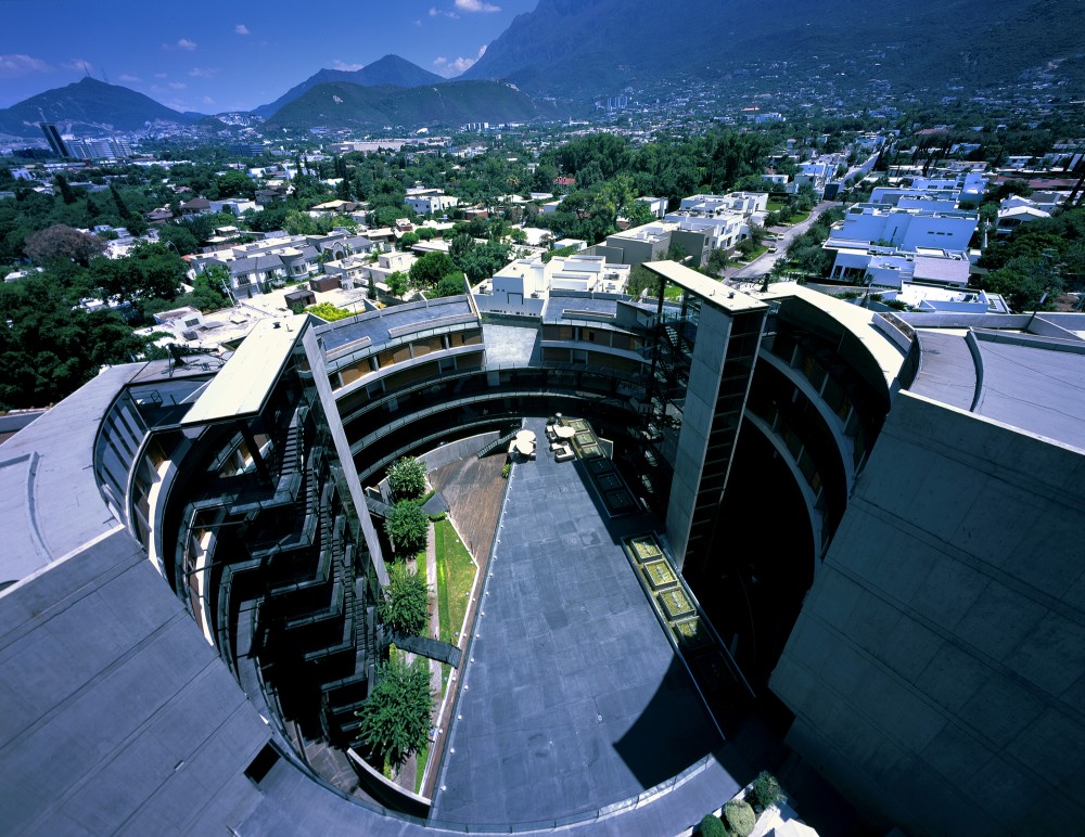 O Dos Vasconcelos – Hotel Habita Monterrey / Landa Arquitectos