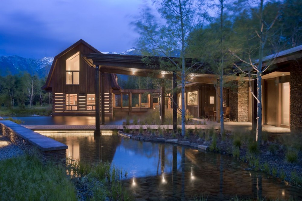 EHA Family Trust Residence / Ward+Blake Architects