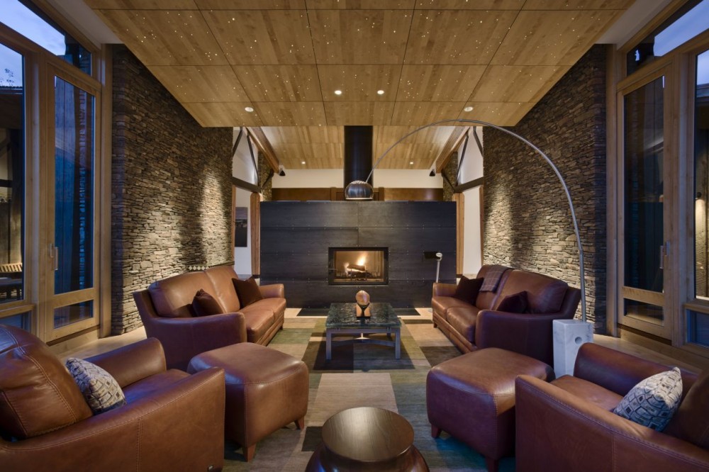 EHA Family Trust Residence / Ward+Blake Architects