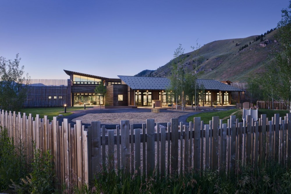 Teton County Children’s Learning Center / Ward+Blake Architects + D.W. Arthur Associates Architecture