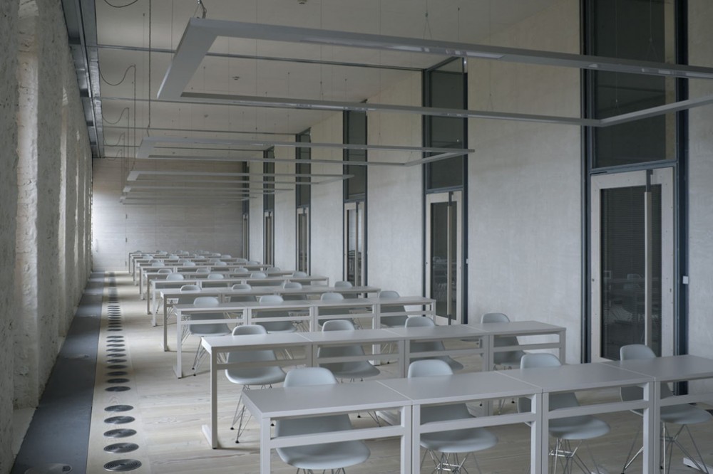 Renewal of the Old Main Seminar of Comillas University / Fernandez-Abascal y Muruzabal + Ortiz y Barrientos +  Ulargui y Pesquera
