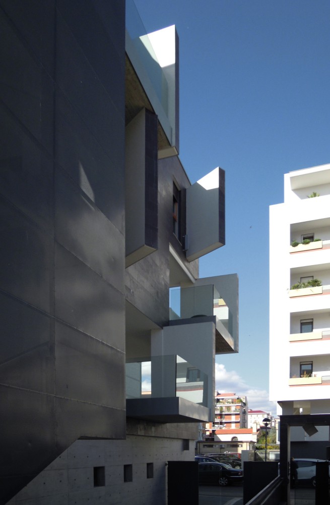 Residential Building “Brancacci” / Alessandro Luigini