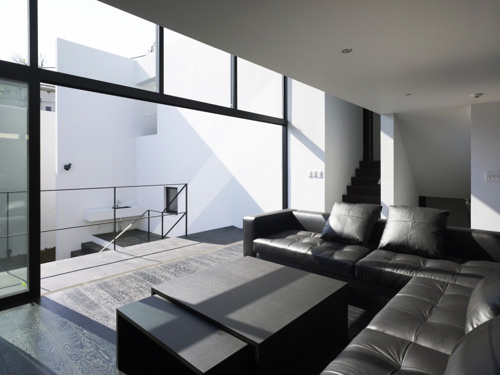 House in Sakurajyosui / General Design
