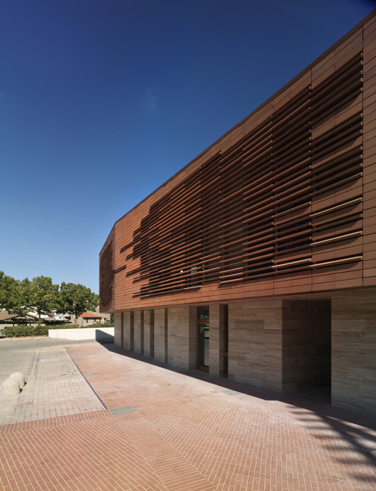 Municipal Library of Greve / MDU Architetti