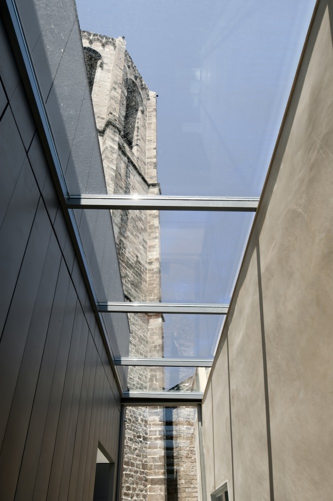 Toy Library and Offices / taller 9s arquitectes