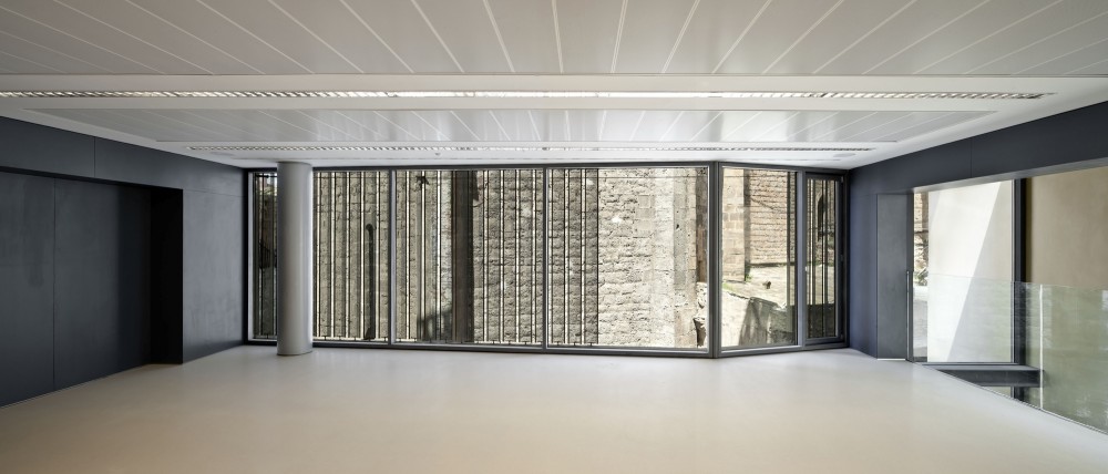 Toy Library and Offices / taller 9s arquitectes