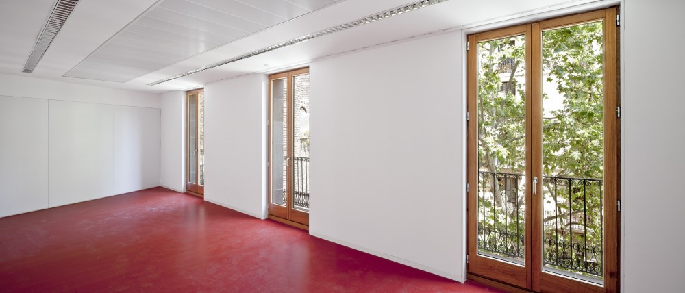 Toy Library and Offices / taller 9s arquitectes