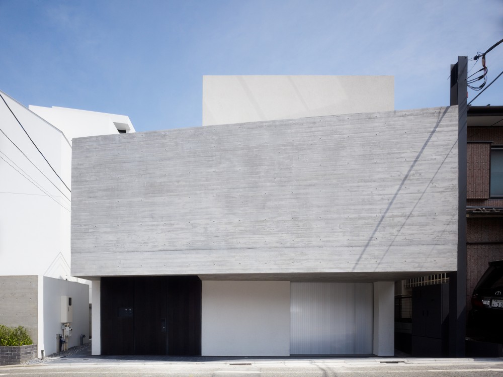 House in Higashiyama / General Design
