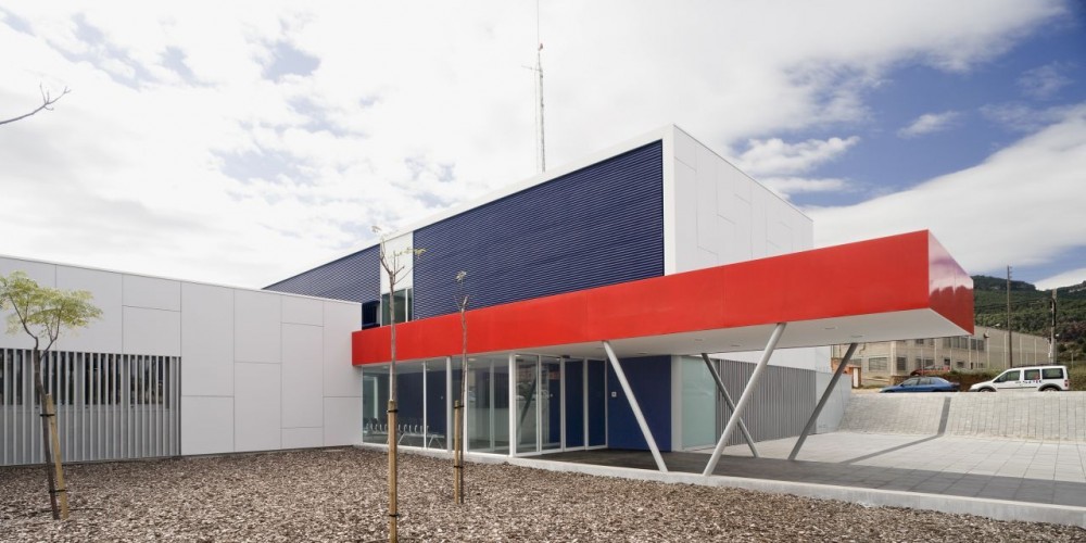Montblanc Police Station / taller 9s arquitectes