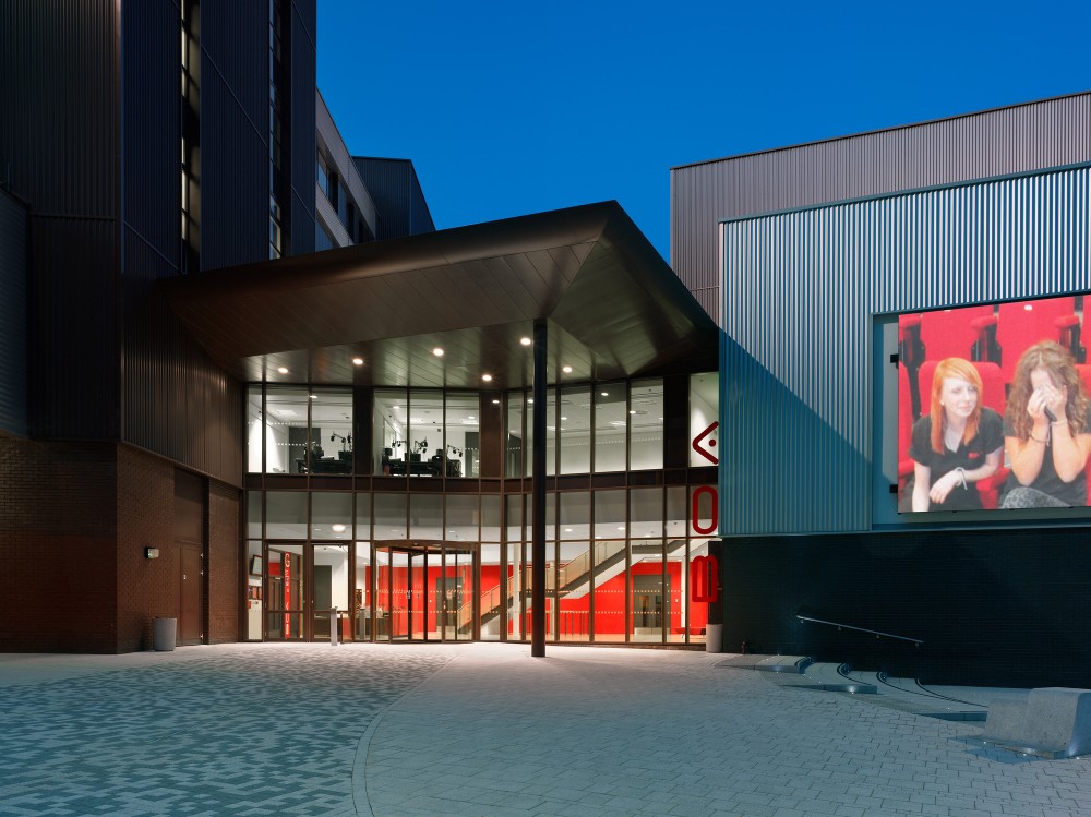 Birmingham Ormiston Academy / Nicholas Hare Architects