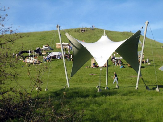 An example of a shelter project for Cal Poly's annual Design Village competition in which student-led teams from all across California build and then live in their structures for one weekend in the area just outside campus known as the Poly Canyon Experimental Structures Lab (© Courtesy CAED)