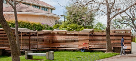 Hanging Bench built by students in a design-build studio. © CAED