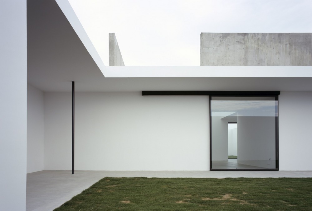 Photographer’s Weekendhouse / General Design
