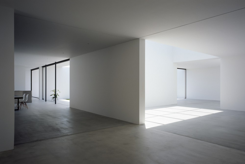 Photographer’s Weekendhouse / General Design