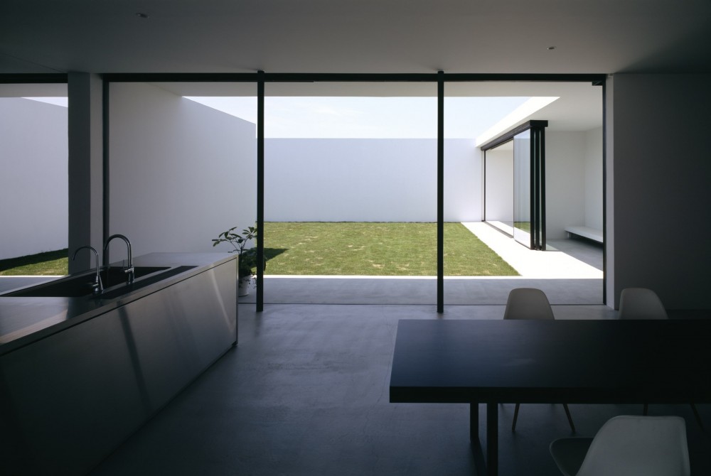 Photographer’s Weekendhouse / General Design
