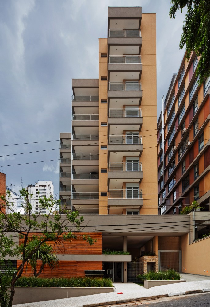 Fidalga 800 Building / Reinach Mendonça Arquitetos Associados