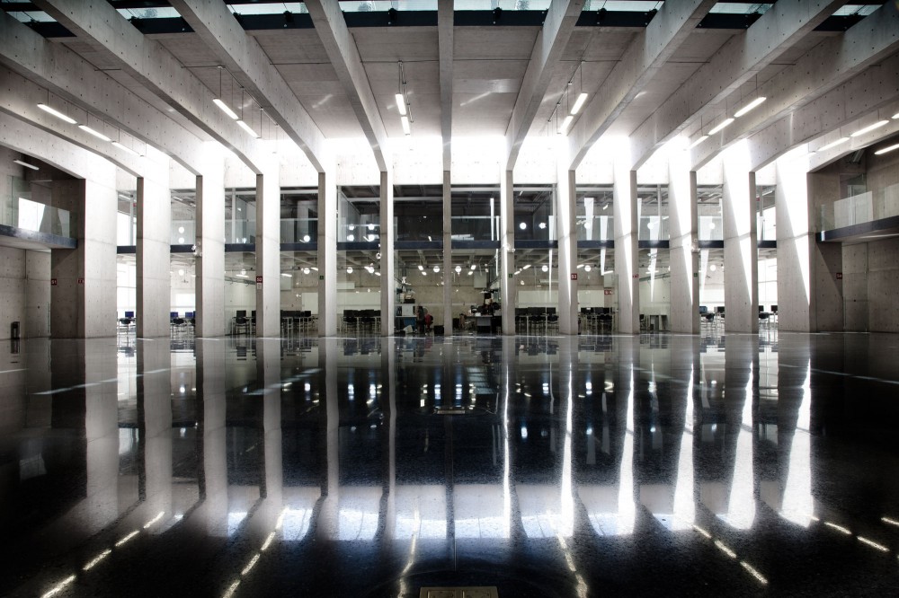 UIAC / Landa Arquitectos