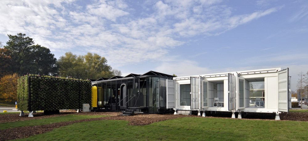 Hub 01 – Mobile Student Housing Terminal / dmvA Architecten + A3 Architects