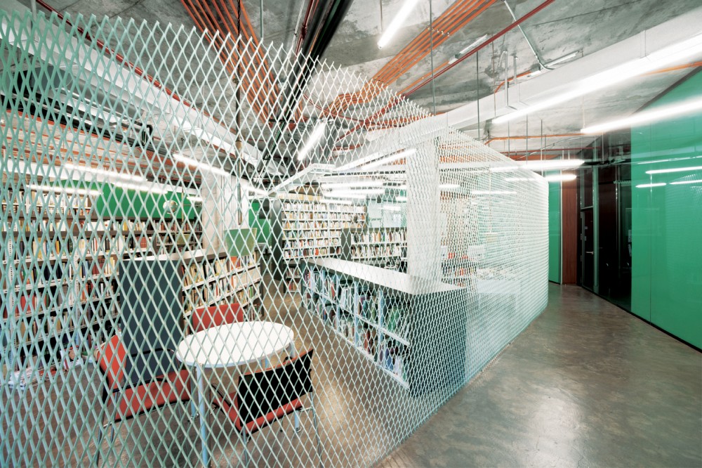 Goethe Institute – Temporary Premesis / FAR frohn&rojas